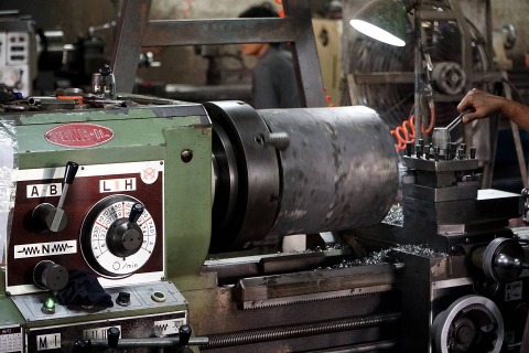 เครื่องกลึงเฟือง รับงานผลิตเฟือง